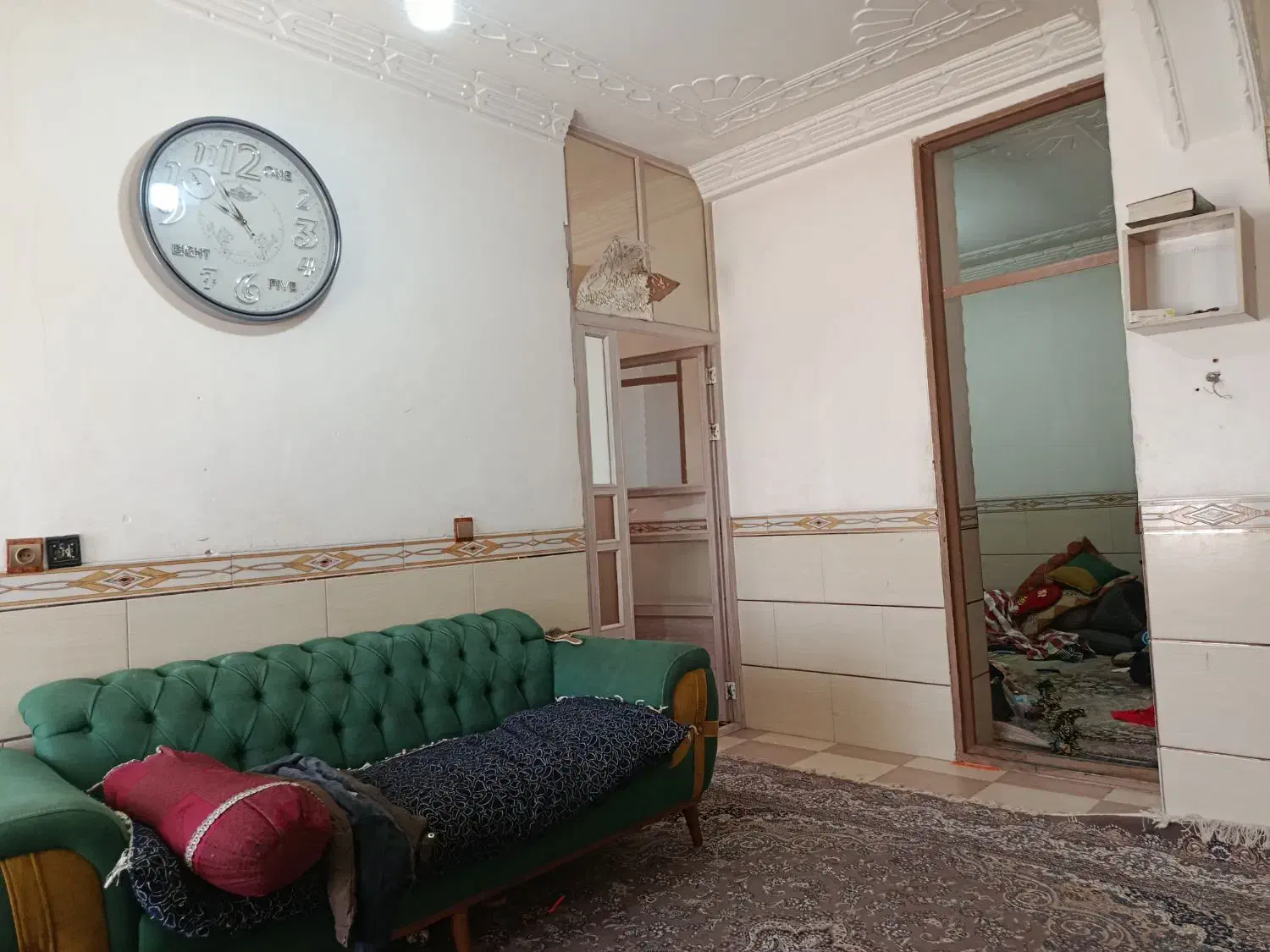 خانه دوطبقه در محله ابوذر ماهان