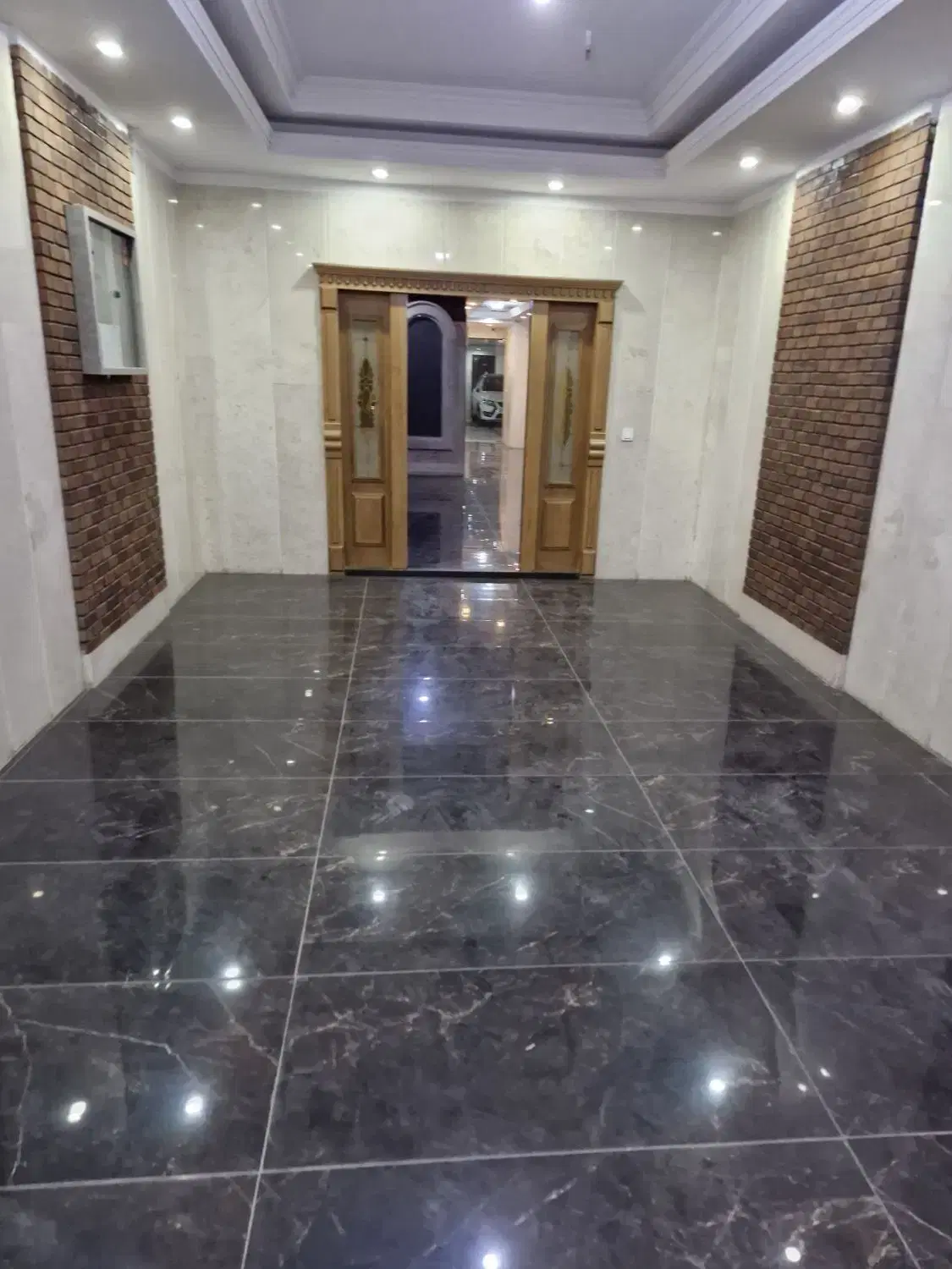 ۸۶ متر دو خواب فول امکانات سند دار