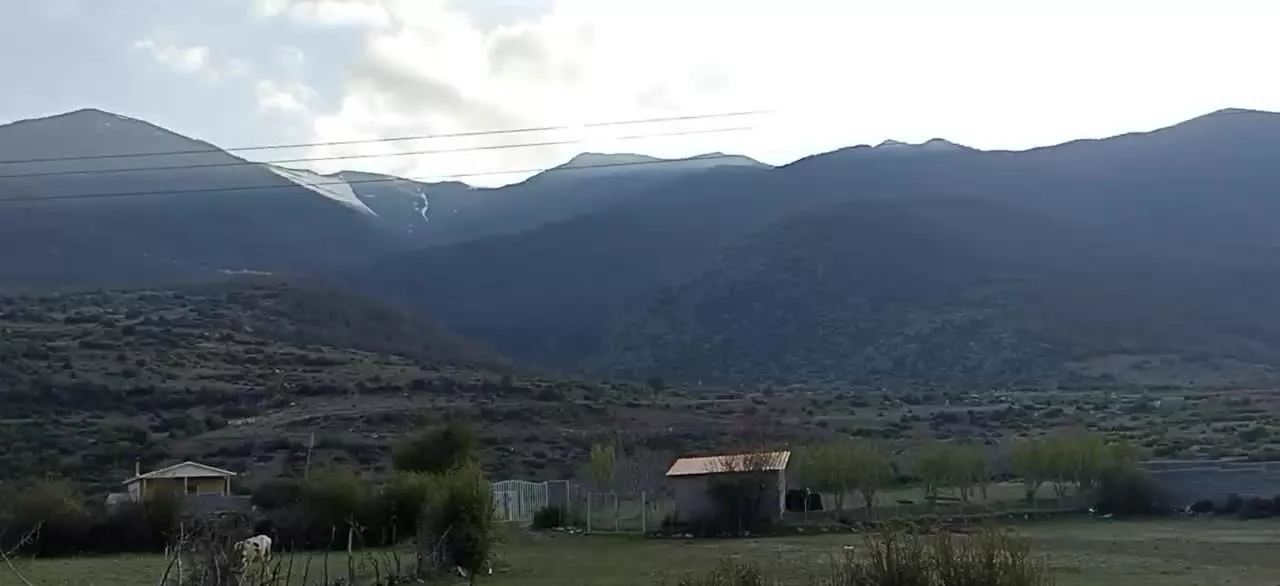 زمین فروشی