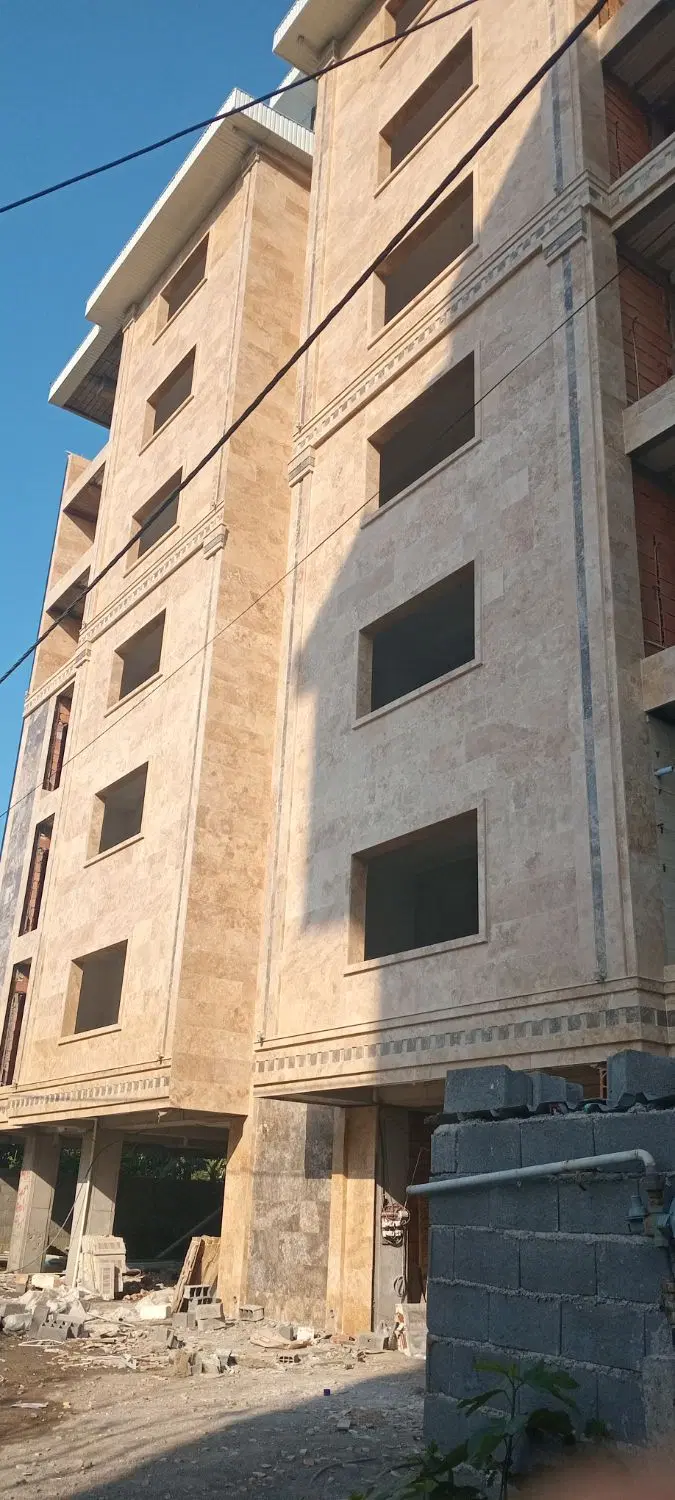 فروش واحد ۱۰۵متری چالوس رینگ ۴۵ متری