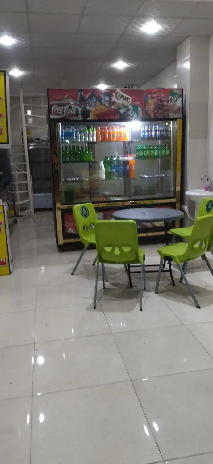 واگذاری  مغازه ساندویچی و پاچینی