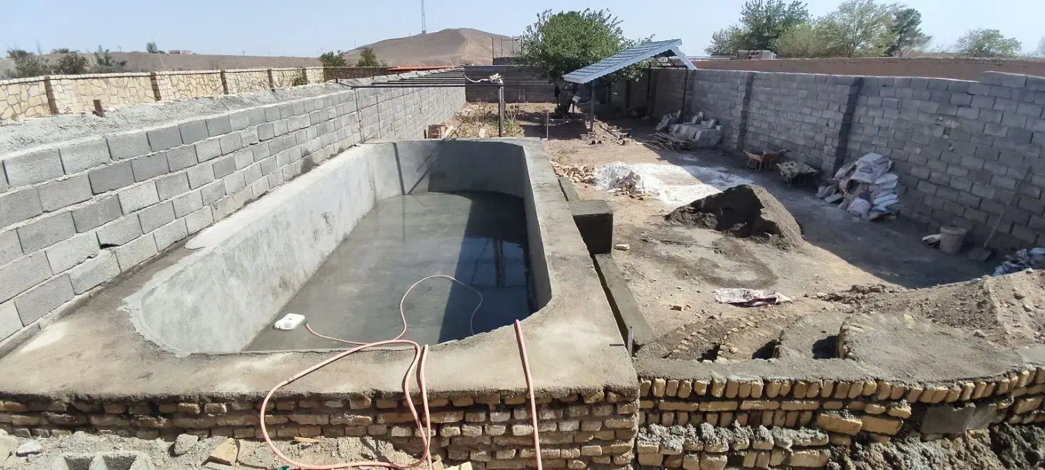 باغ ویلا بر خیا. بان اصل ی کسکن