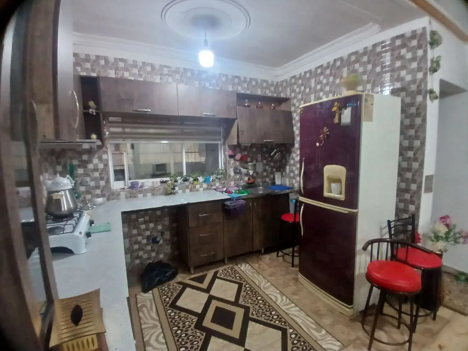 رهن و اجاره ۸۵ متری مبله طبقه همکف(آنالیز)