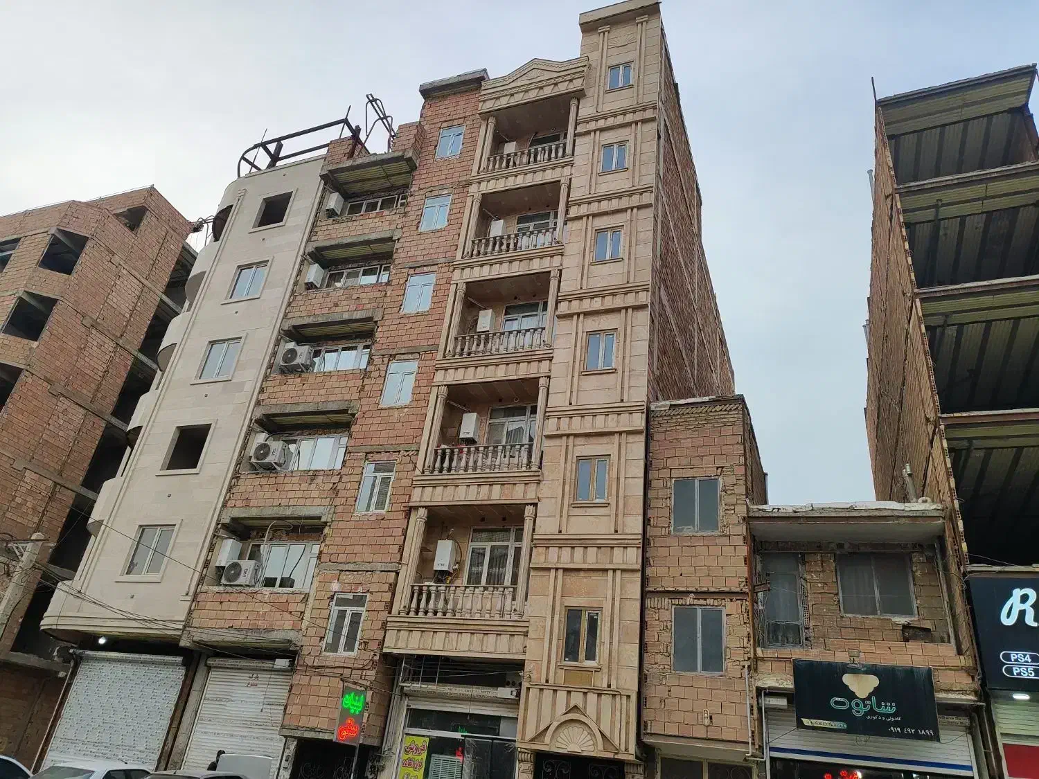 مغازه تجاری ۱۰۴ متری