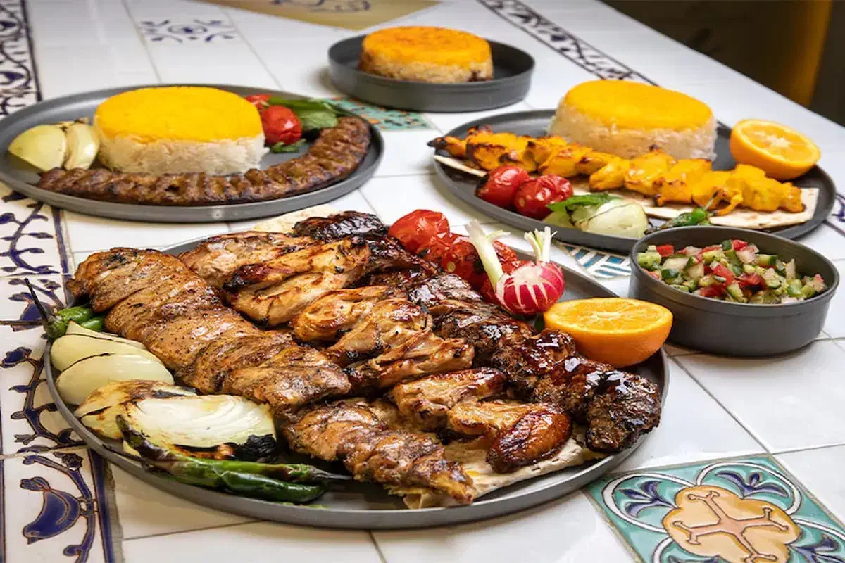واگذاری رستوران درحال کار با درآمد ماهانه ثابت