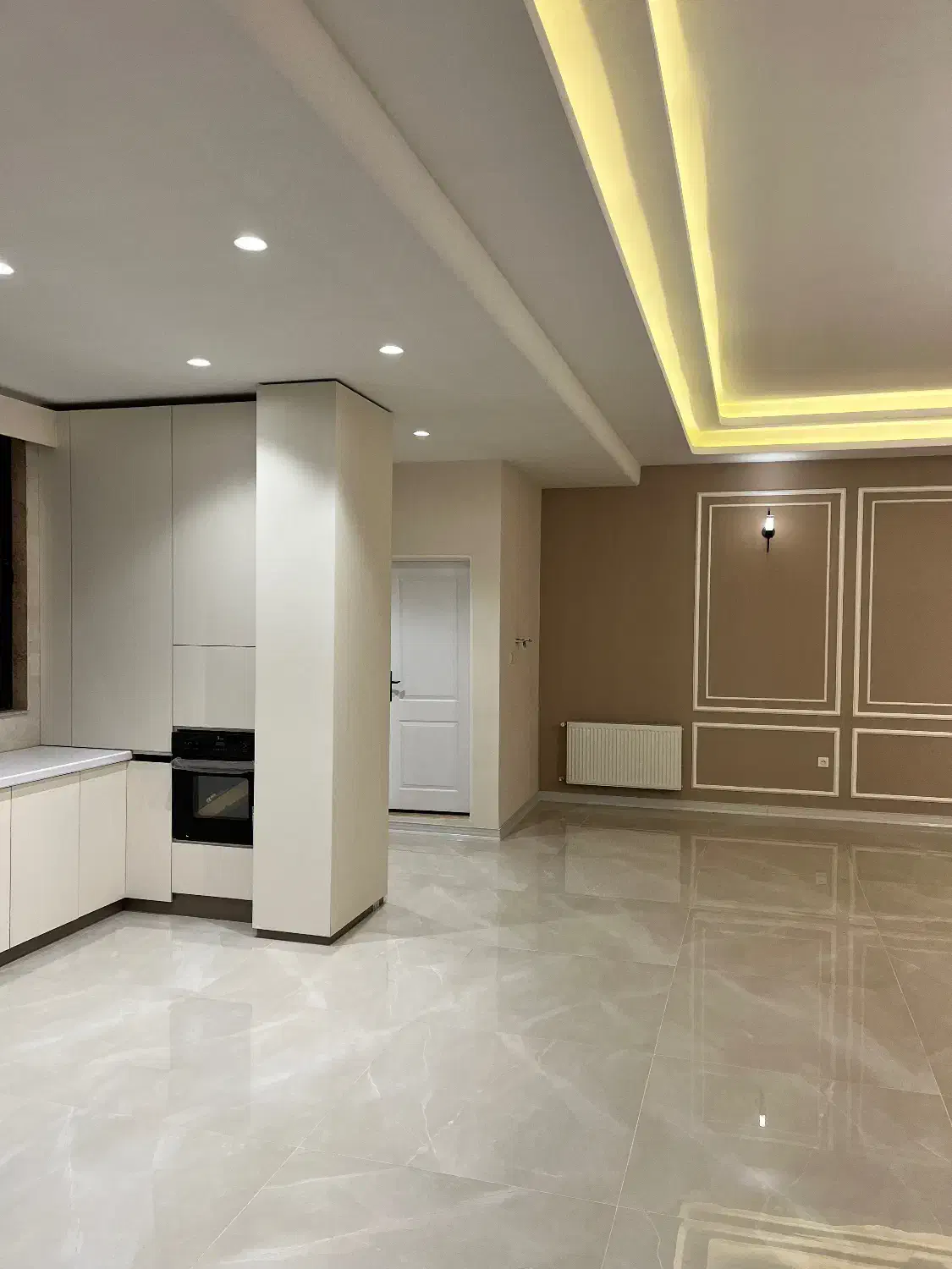 ویلای لوکس ۱۸۰ متری