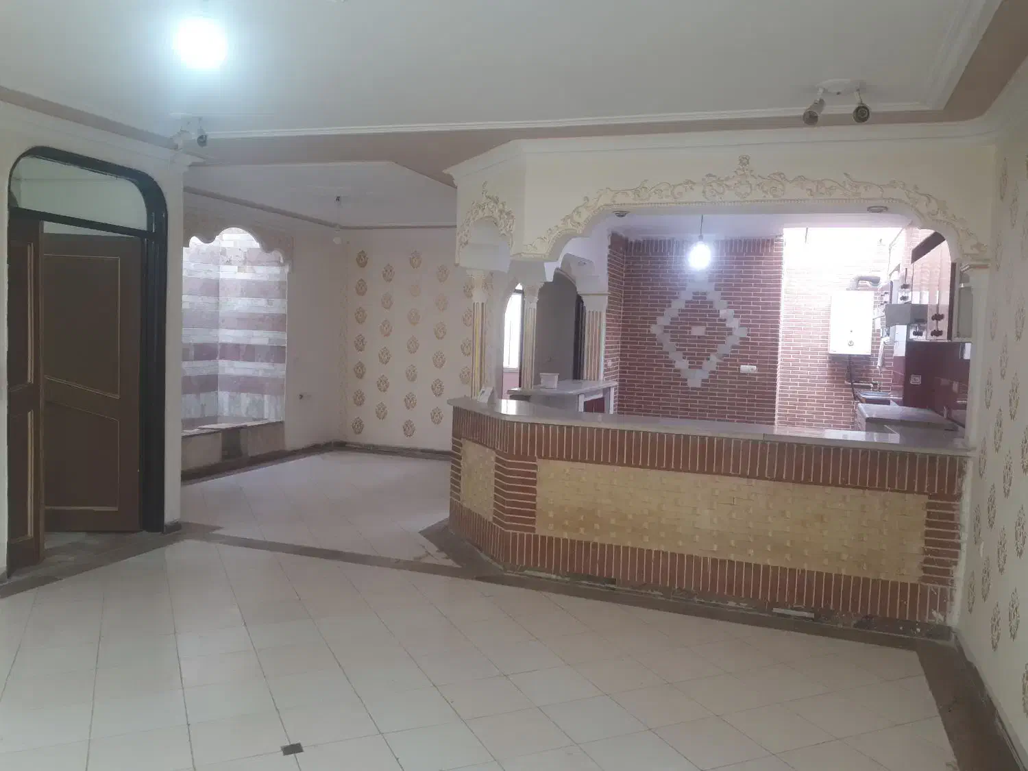 خانه دربستی دوطبقه وبهارخواب