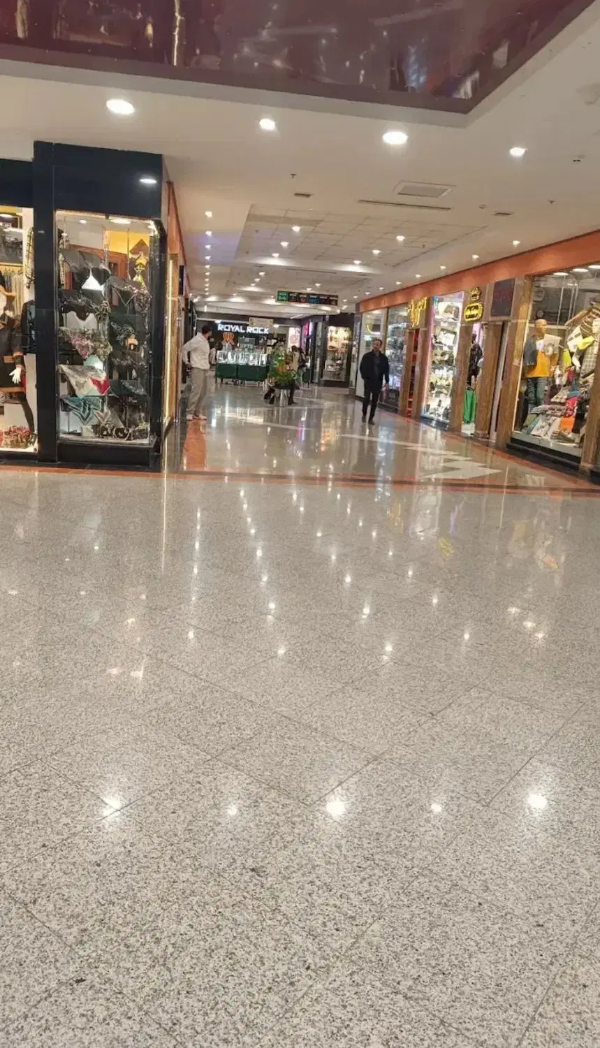 اجاره و واگذاری یکجا بوتیک زنانه