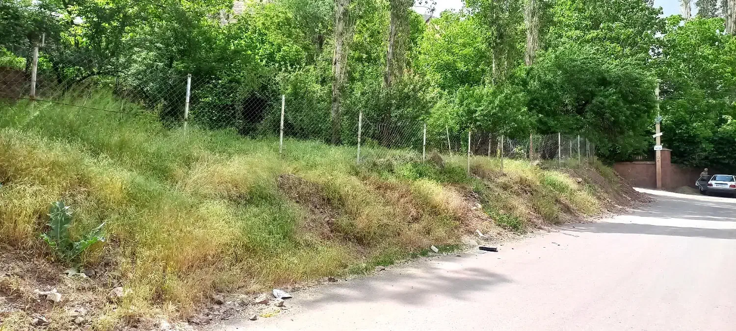 **زمین ۵۷۰ متری میگون**