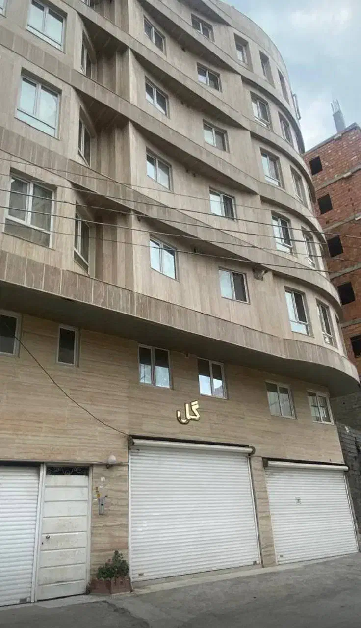فروش مغازه همراه بالکن