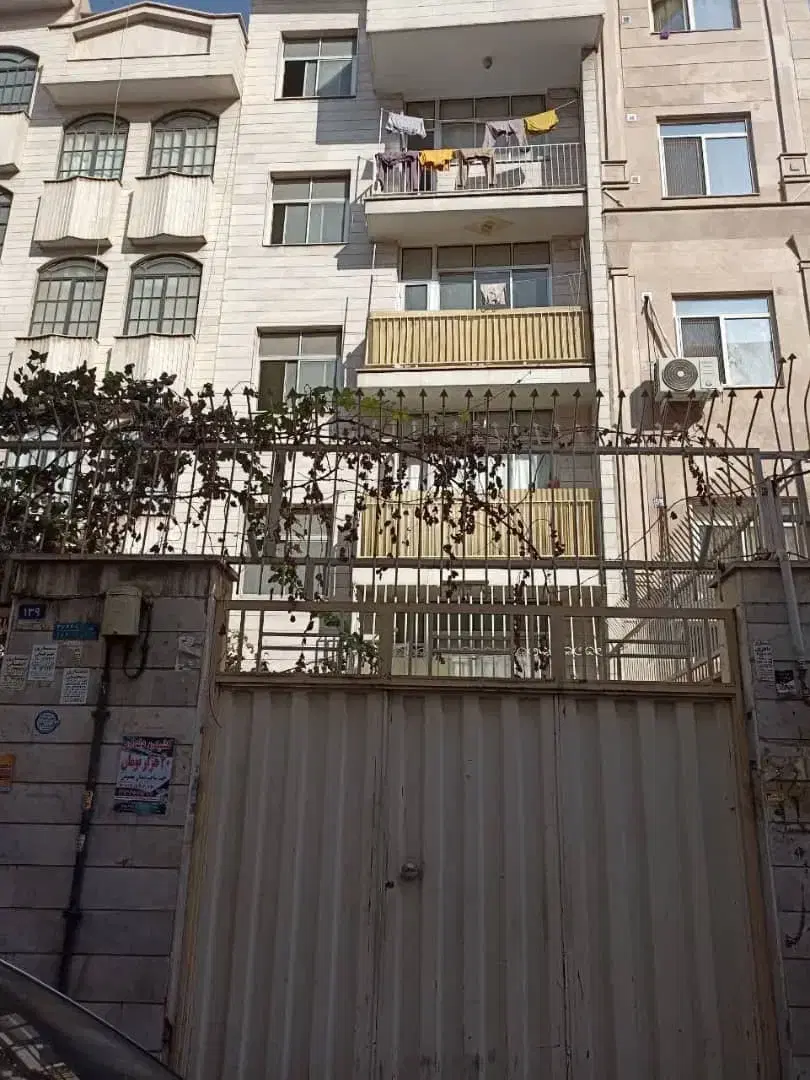 افسریه ۷۰ متری دو خواب پارکینگ