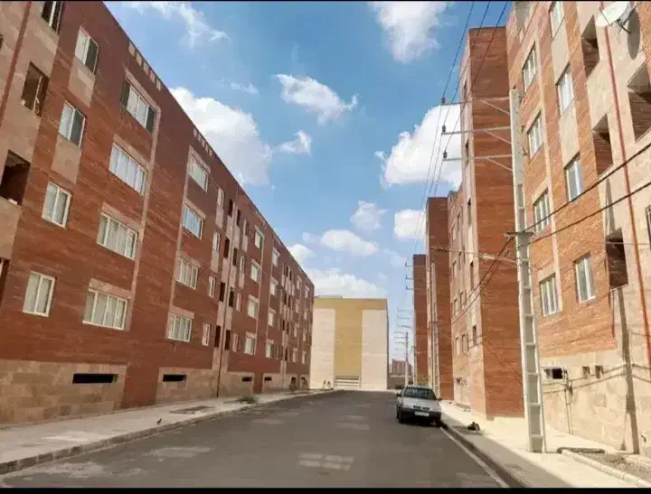 فروش آپارتمان باور نکردنی مسکن ملی 110 متر
