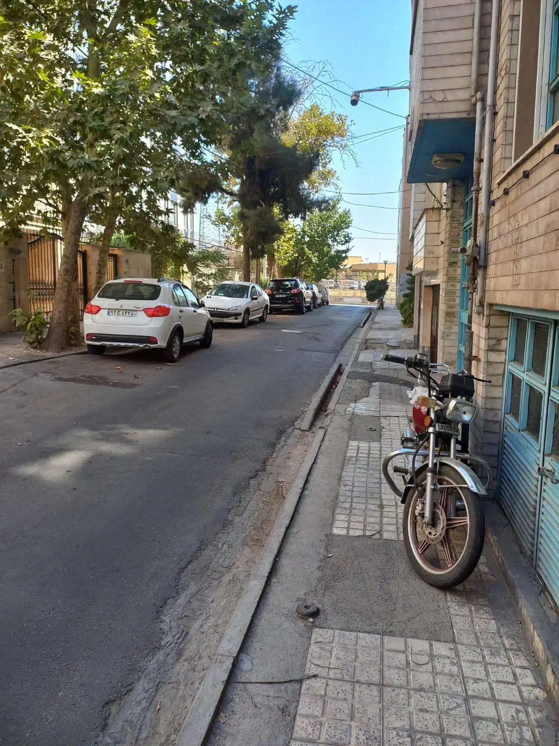کلنگی ۴۳۰ متر مرز داران