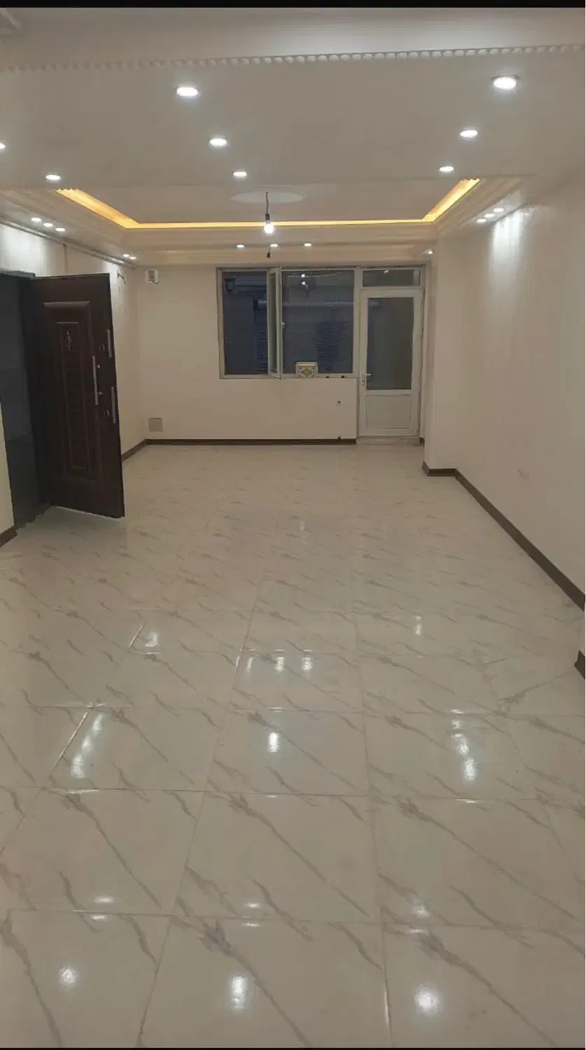 فروش اپارتمان تک‌واحدی ۷۳متر ۱۴۰۴