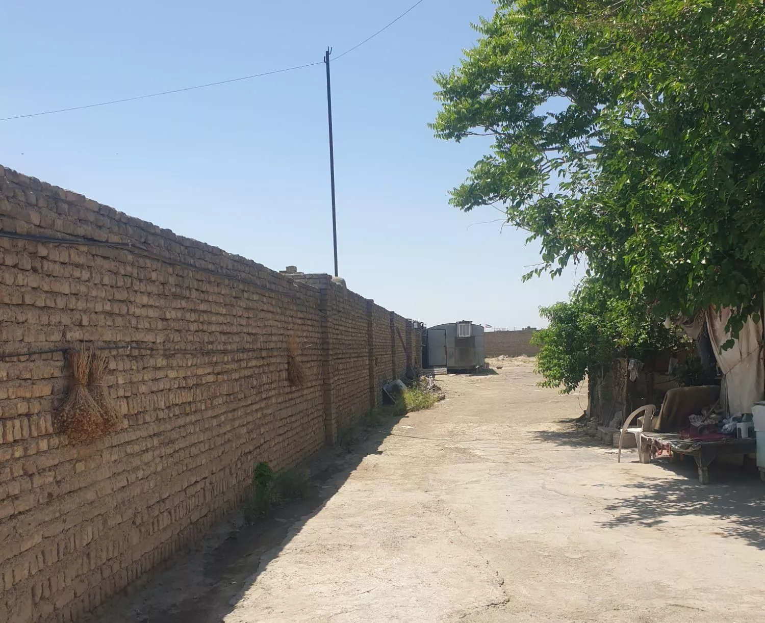 ملک صنعتی ۳۷۰۰مترو۳۱۰۰متری دسترسی به آزادگان.سعیدی