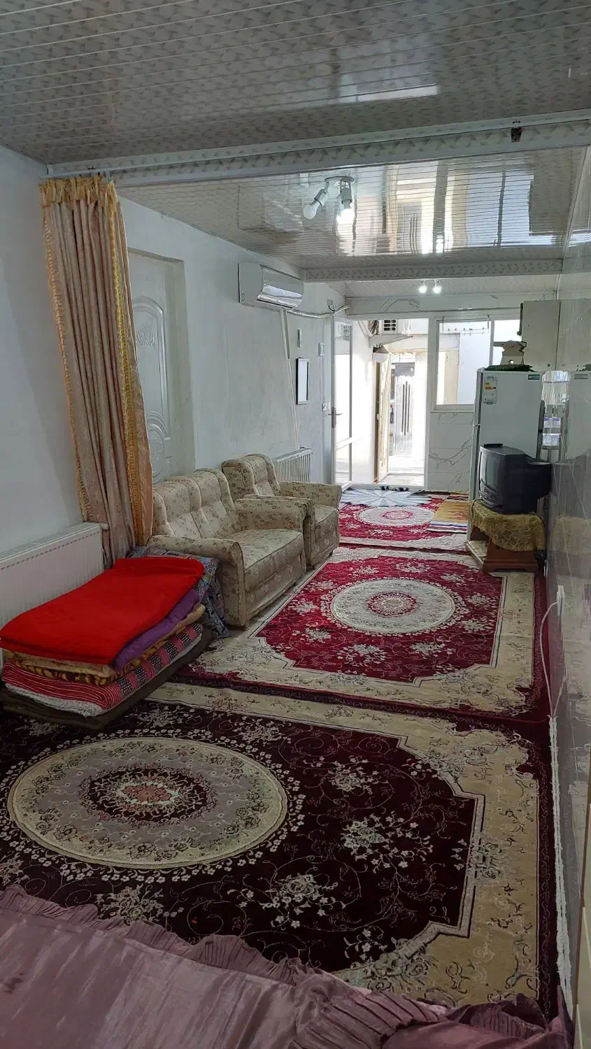سوئیت. دربستی.