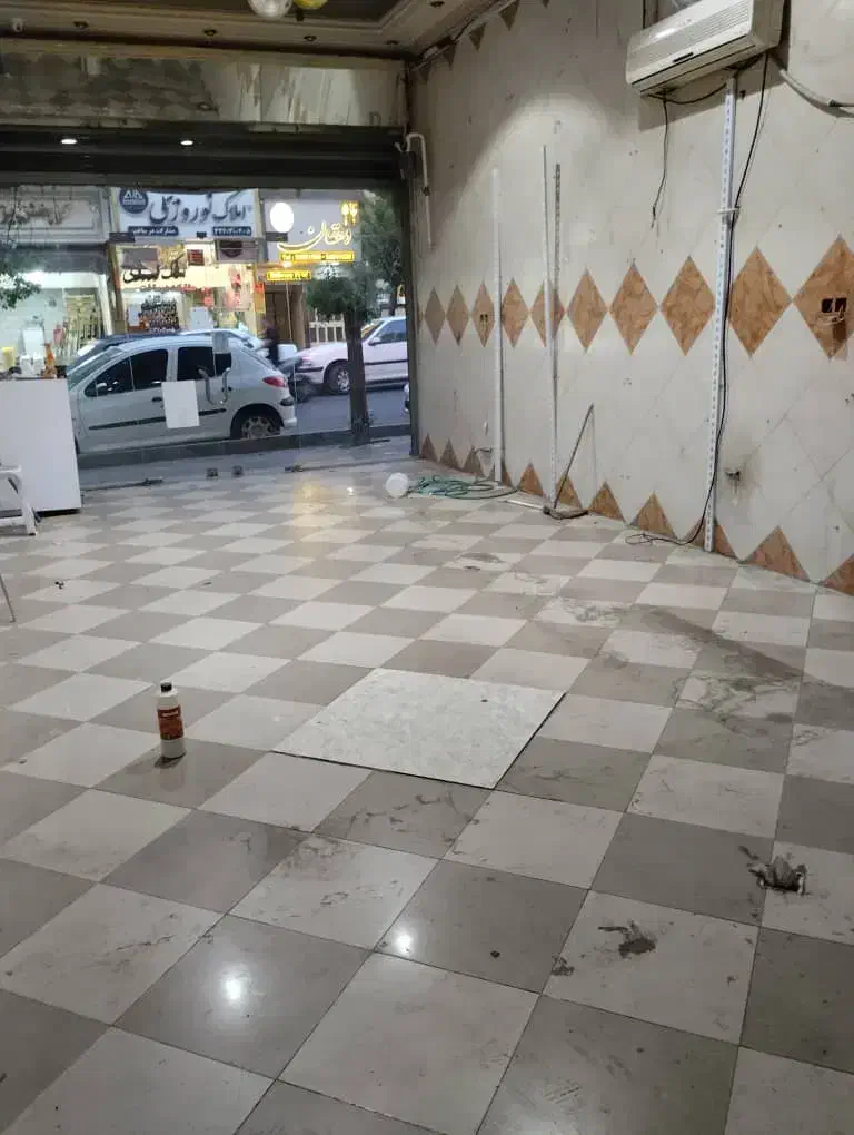 مغازه فروشی ۴۲ متری
