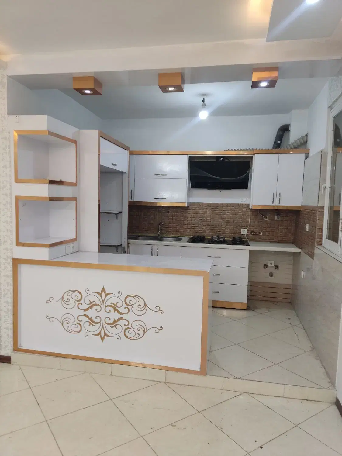 88متردوخوابه پارکینگ آسانسور ایثارگران