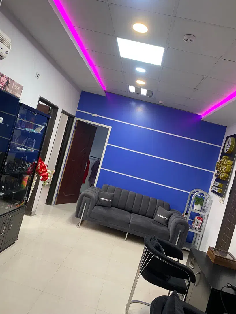 اجاره لاین و اتاق در سالن ناخن