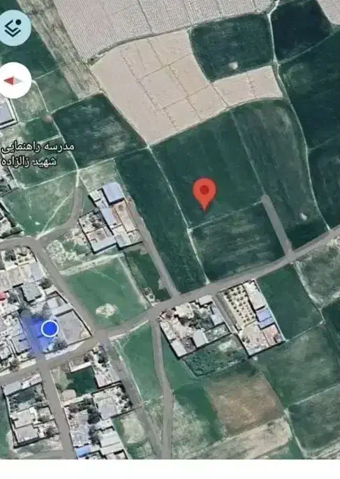 زمین مناسب مسکونی و باغچه