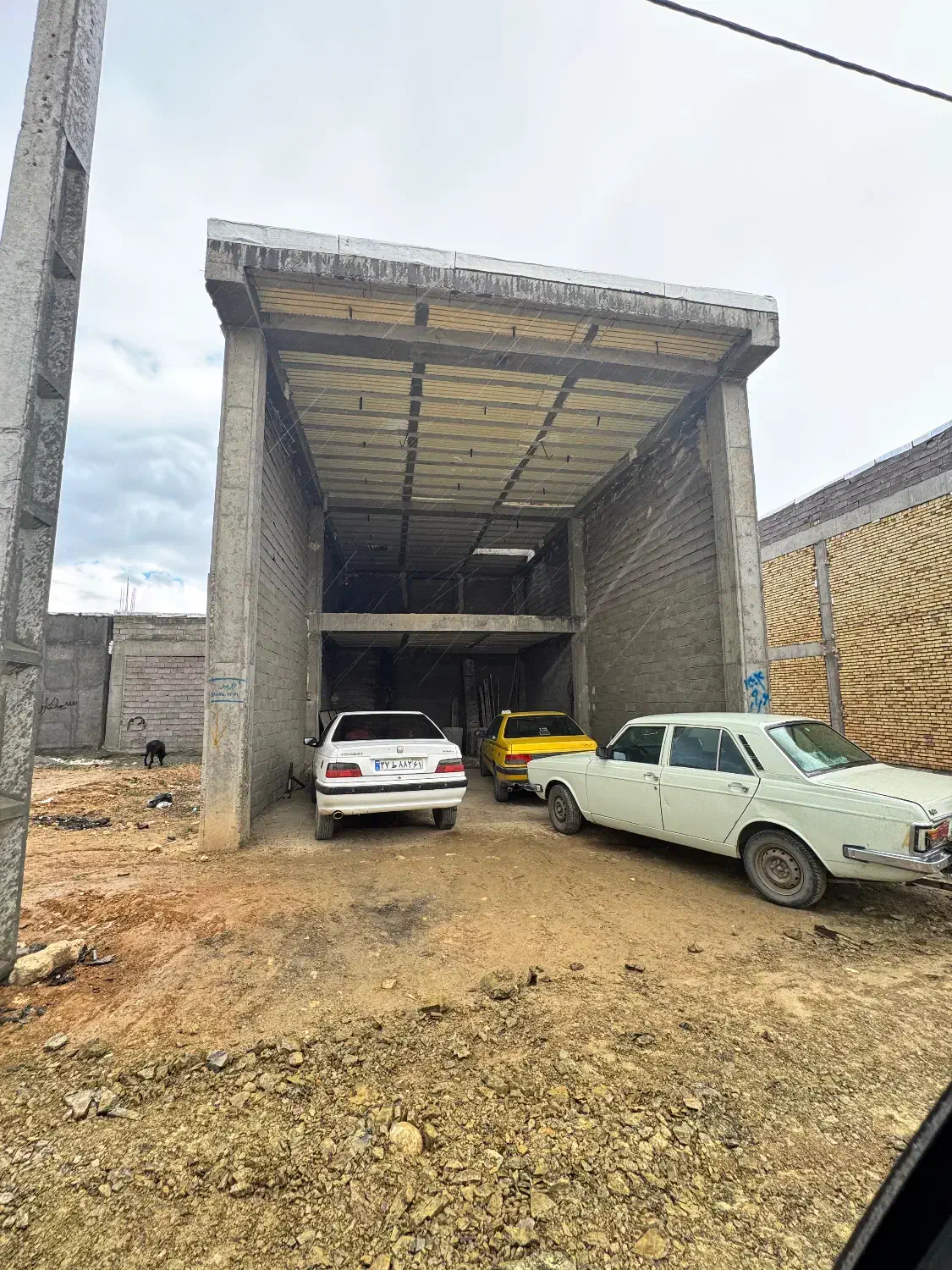 ۳دانگ  مغازه
