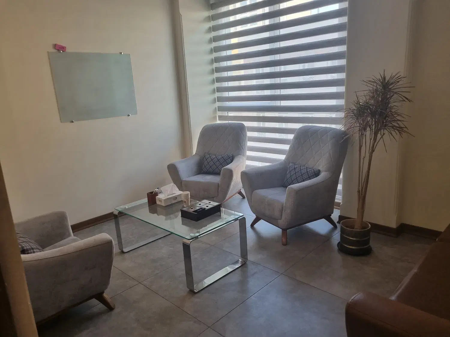اجاره اتاق کار