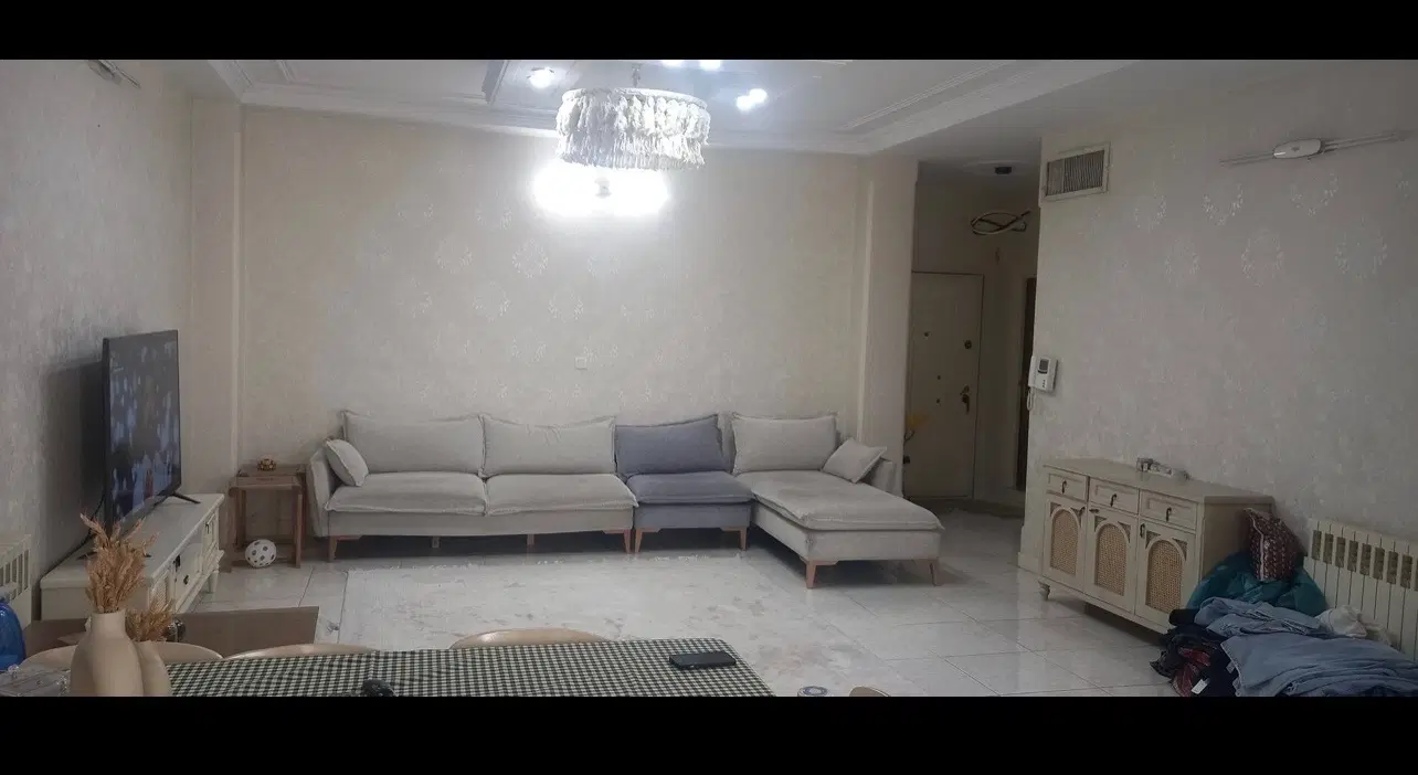 آپارتمان ۸۹ متری دو خوابه طبقه چهارم