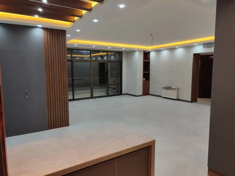 آپارتمان 105متر_دو خواب_شهرک کاوه