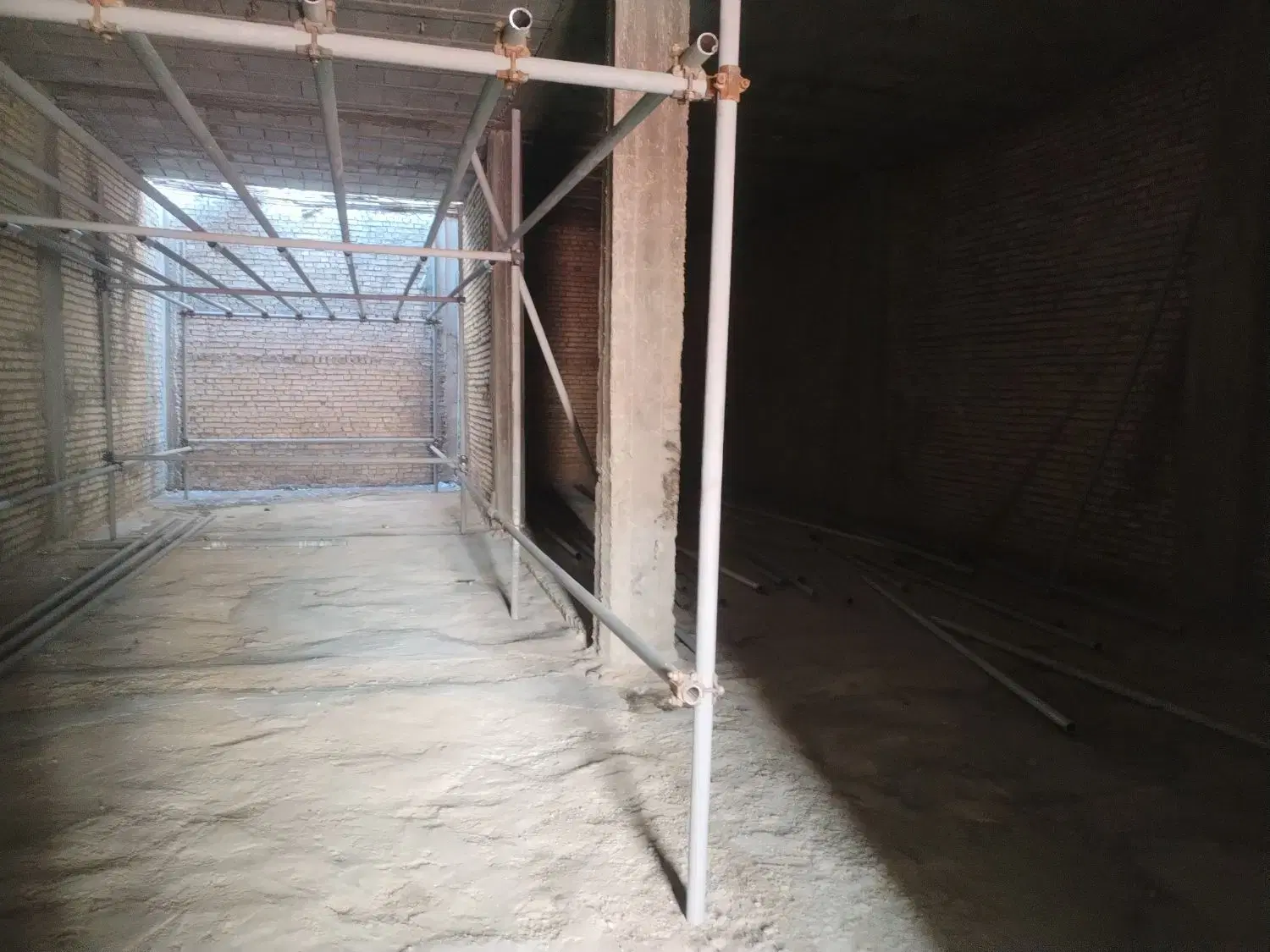 انبار بزرگ جهت اجاره ماهی ۹