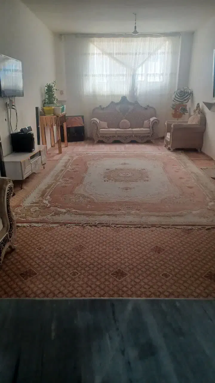دو طبقه مجزا.به رهن و کرایه داده میشود باغون  اباد