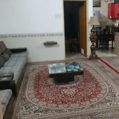 هم خونه میشم خونه ندارم
