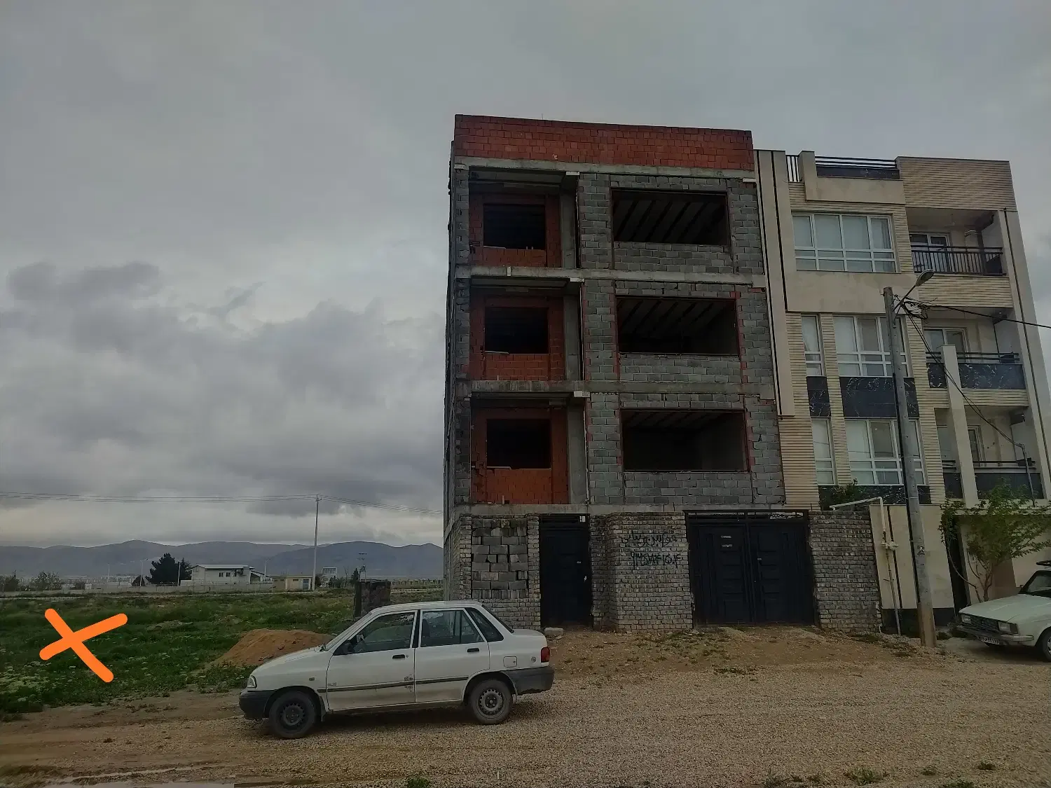 زمین شهرک حکمت(باغ مطهری)