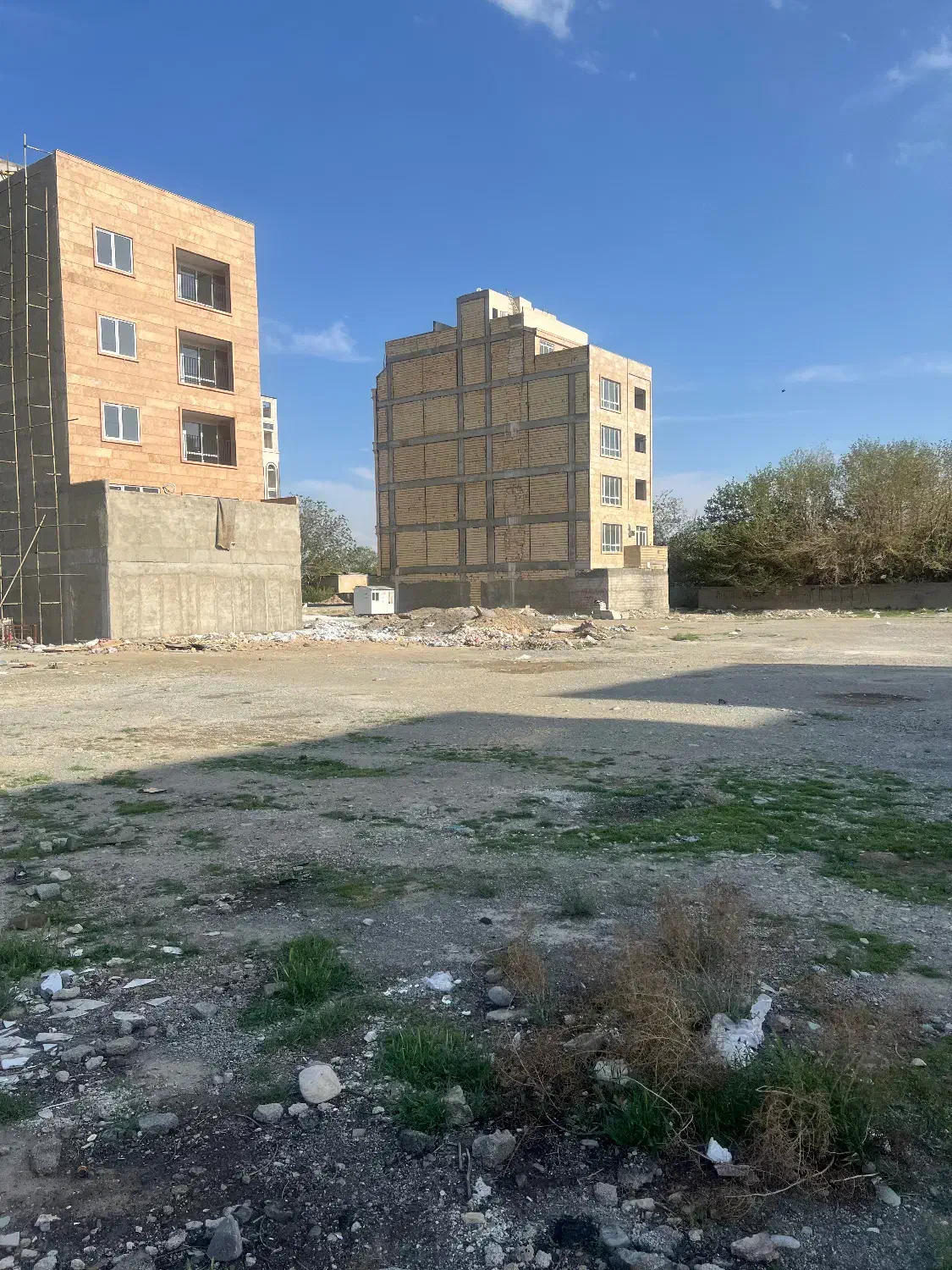 ۱۹۳ متر (زمین مسکونی