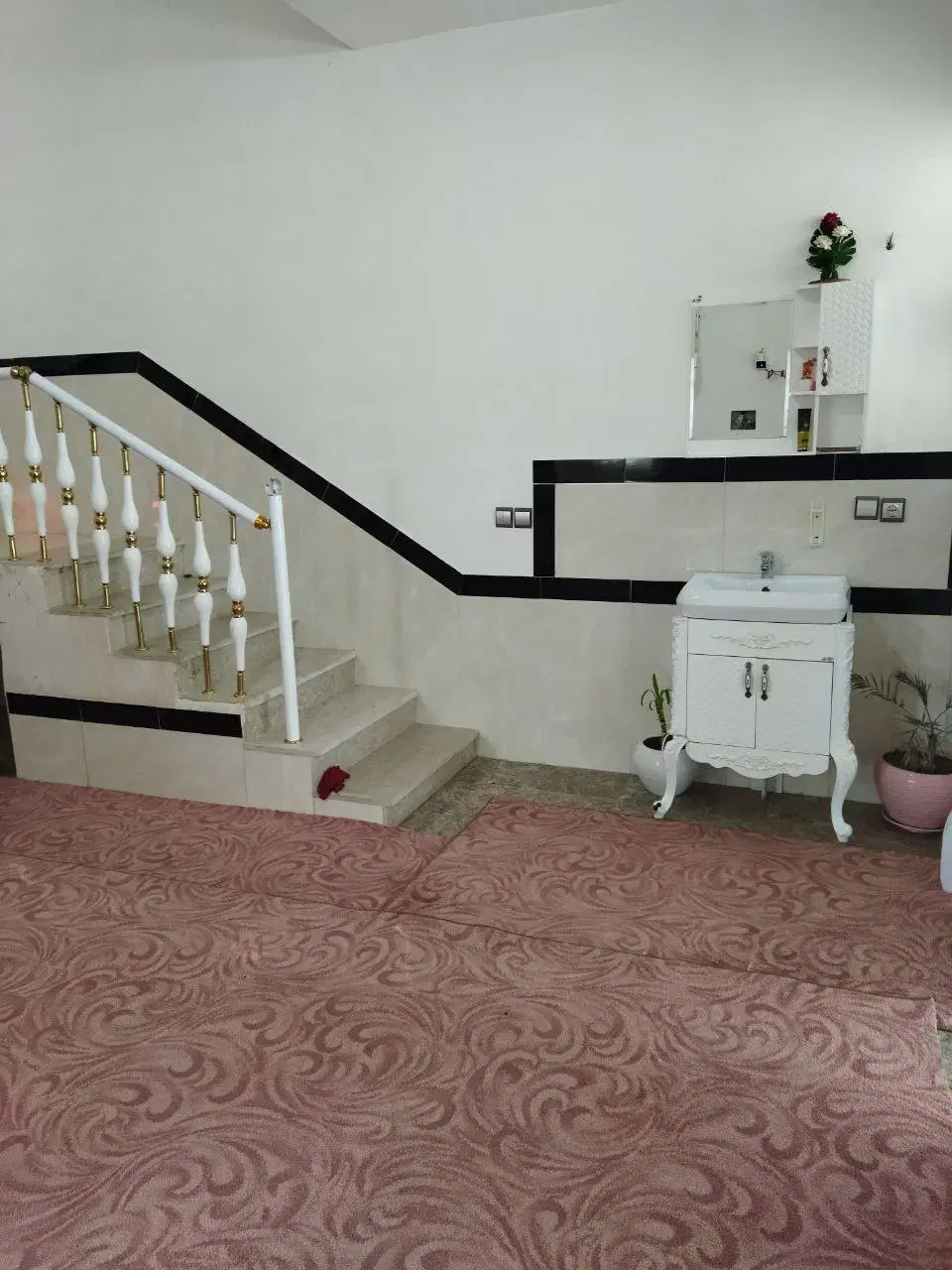 سوئیت شخصی ویلایی جاده پشت دریاچه