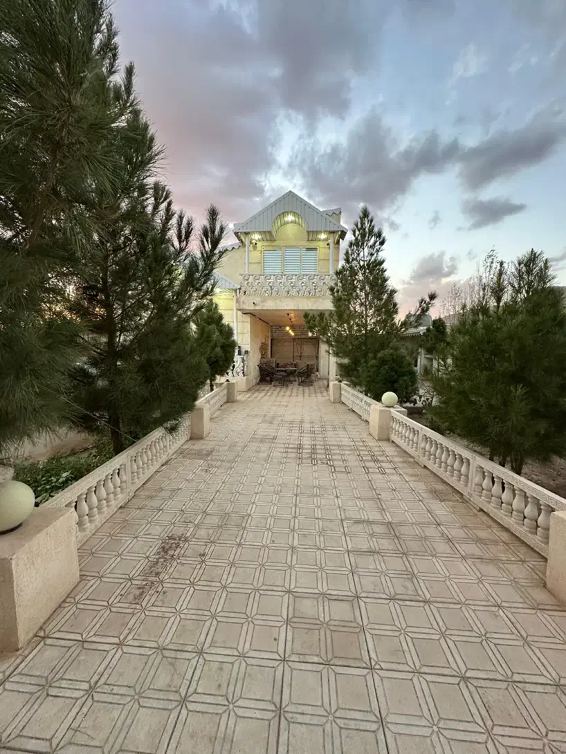 ویلا دوبلکس کاخ سفید ۴۰۰ متر