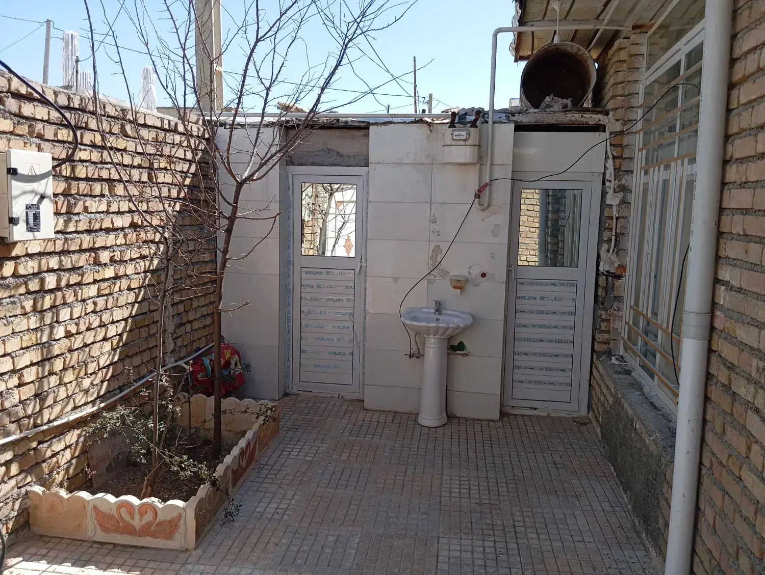 خانه ویلای چشمه کبود (گرگو)ایلام بعدازفرودگاه