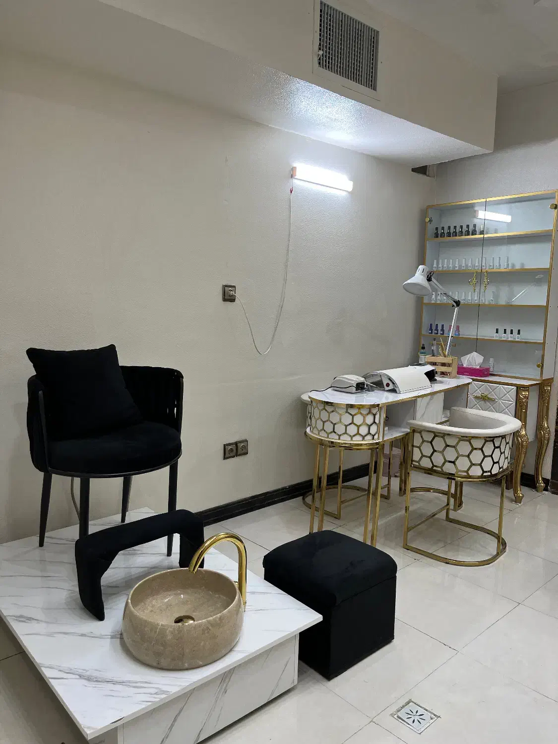اجاره اتاق ولاین زیبایی