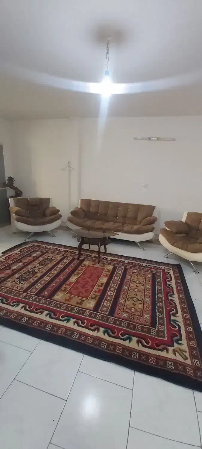 واحد ۶۵ متری اجاره روزانه