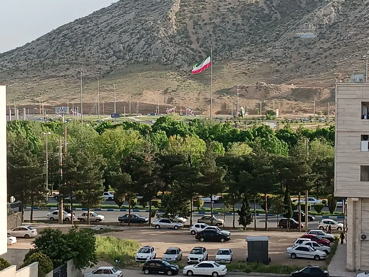 فروش واحد تجاری
