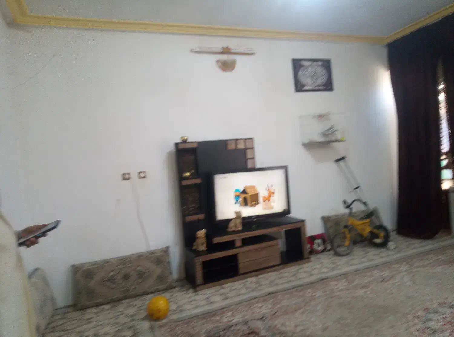 خانه ویلایی درجاده زاوه