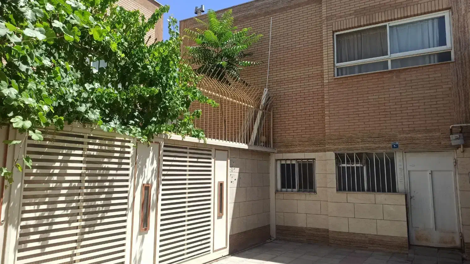 منزل دربست پیاده سواره سند تک برگ