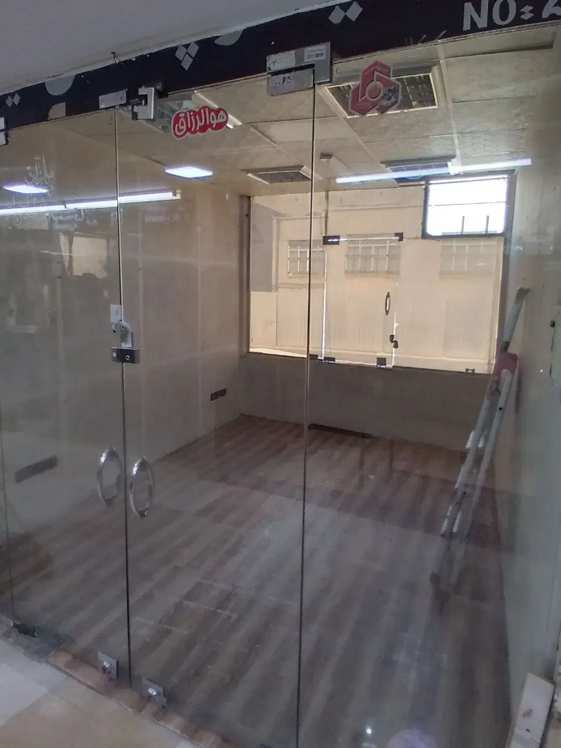 اجاره مغازه در بازار آهنگران داخل پاساژ طبقه اول