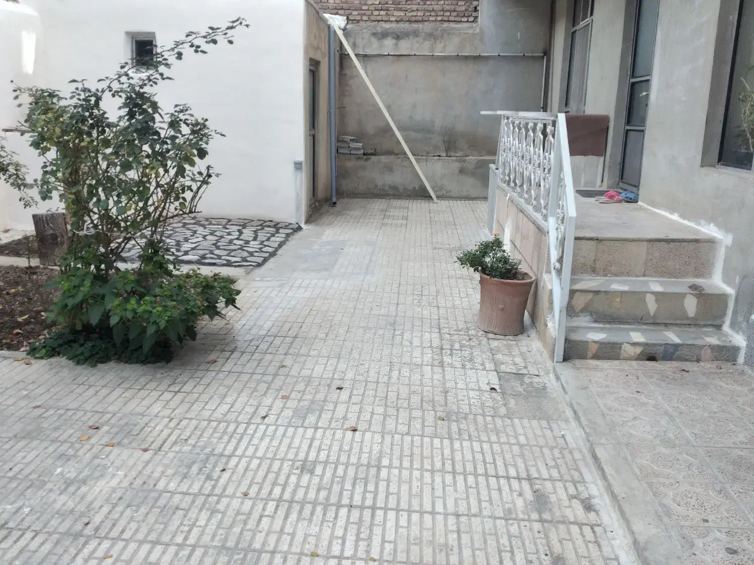 سوئیت دوخوابه مستقل