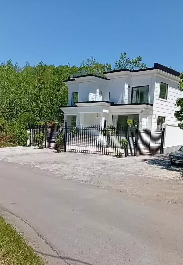 ویلای دوبلکس 380متر در زمیدان خیابان باباپور