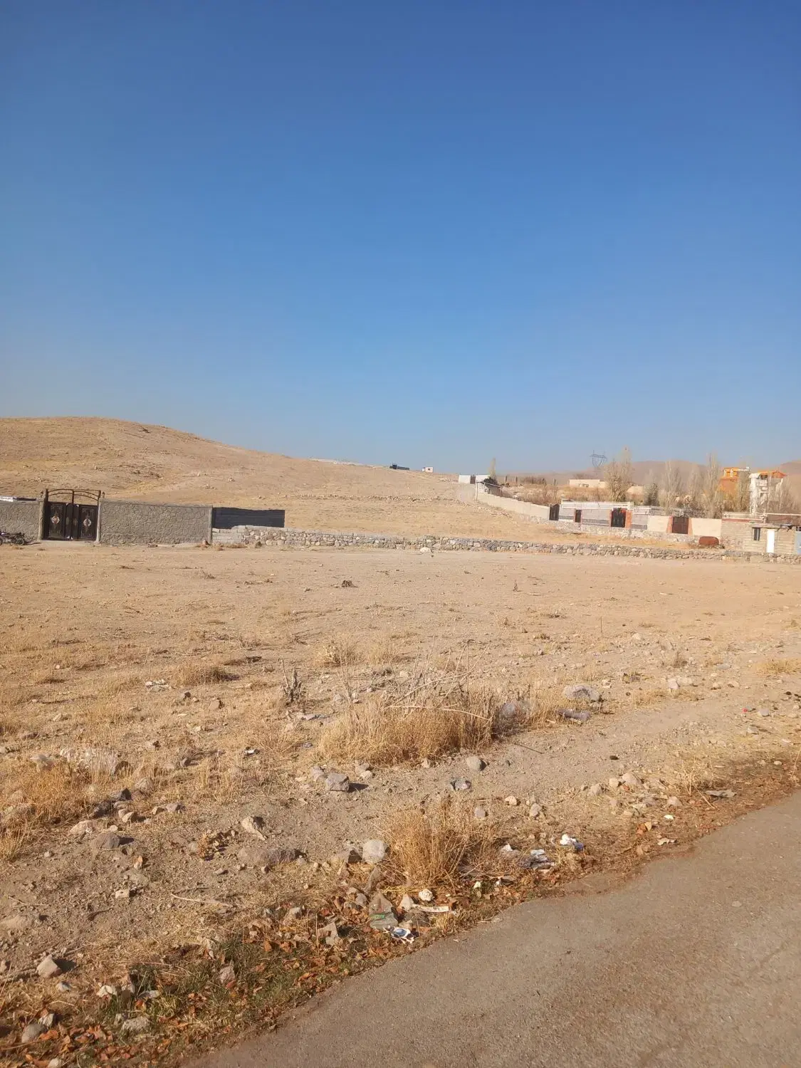 زمین ویلایی