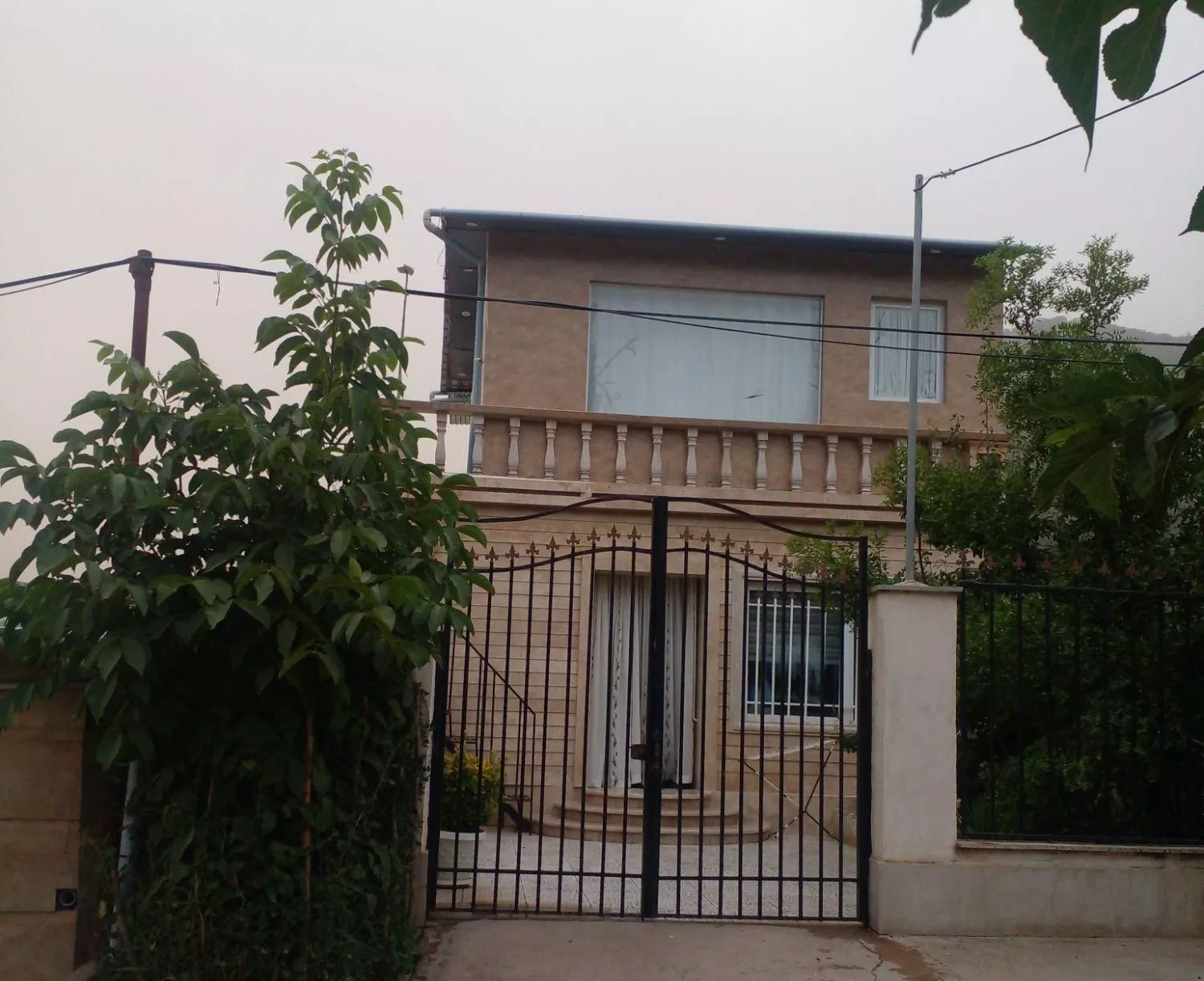 ویلا جنگلی دارای تراس باقر اباد