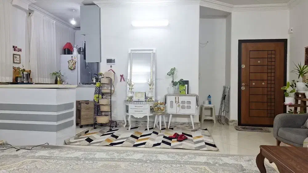 واحد ۷۵ متری **مناسب جهیزیه**