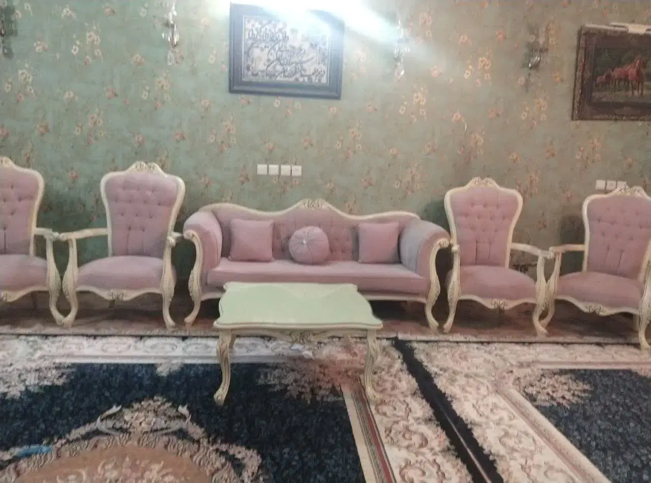 سویت مبله  روزانه نجف اباد