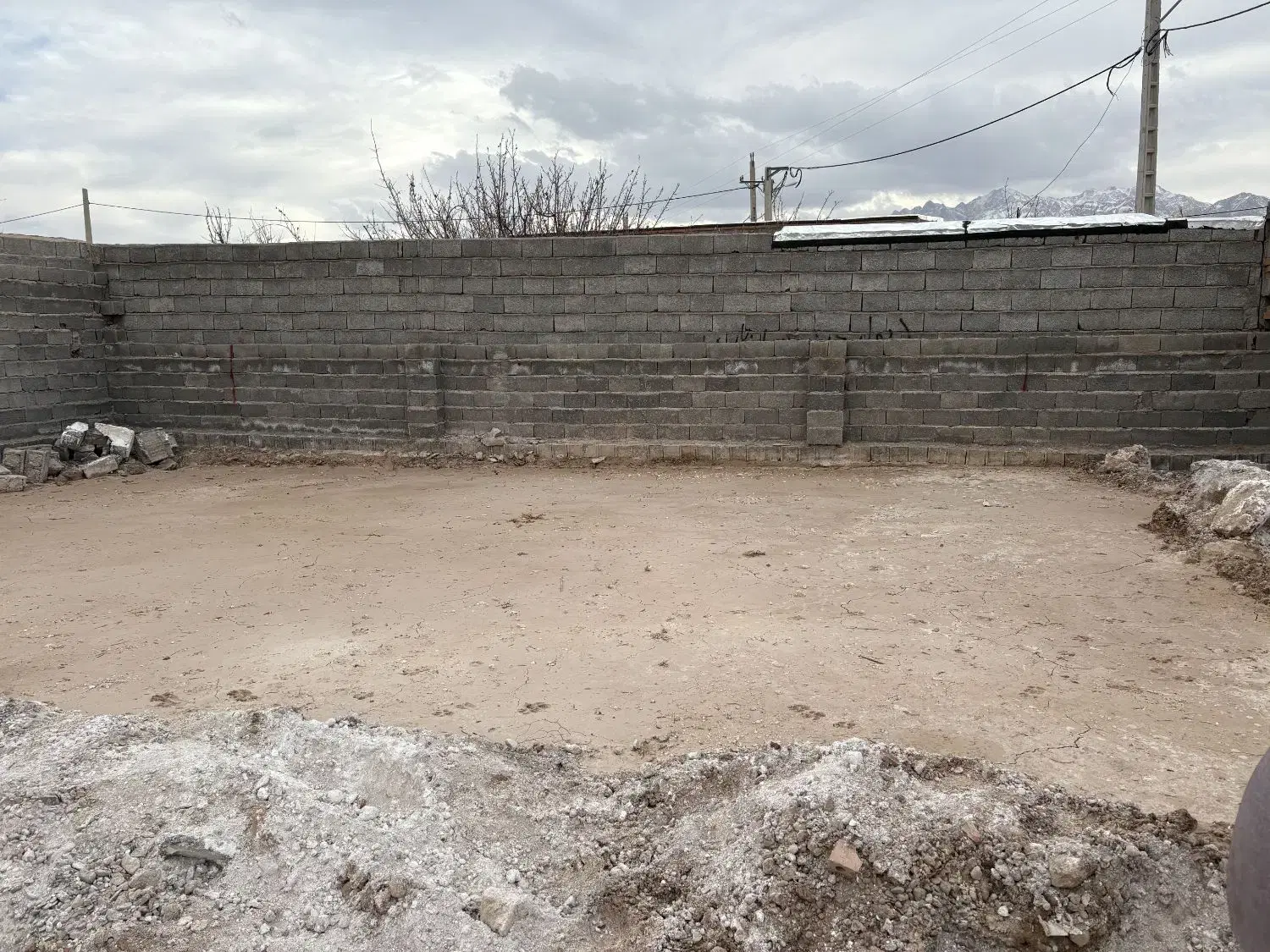 زمین دهکده زیتون هفت باغ
