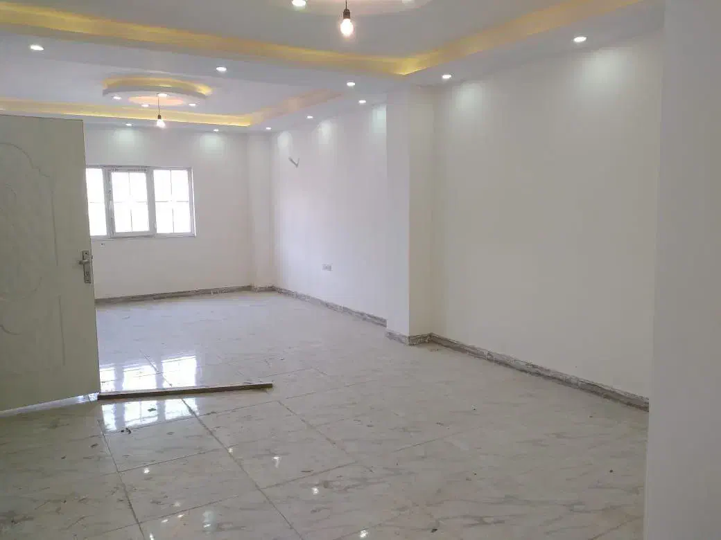 آپارتمان ۱۱۰ متری ۲ خوابه
